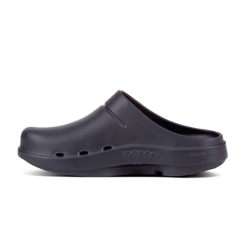 OOFOS OOcloog black clog instep
