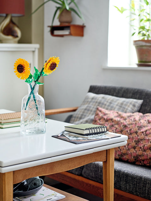 LEGO Botanticals Sunflowers in vase on table
