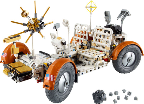 LEGO Technic NASA Apollo Lunar Roving Vehicle � LRV 42182