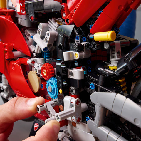 LEGO Technic Backhoe Loader 42197