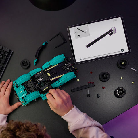 Assembling the LEGO Technic Aston Martin Valkyrie Car 42208