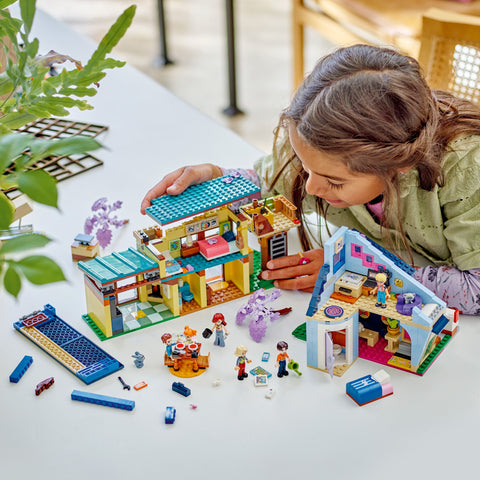 LEGO Friends Olly and Paisley's Family Houses 42620