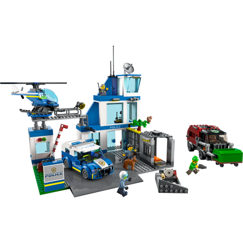 LEGO City Police Station Building Kit (668 Pieces) 60316 A