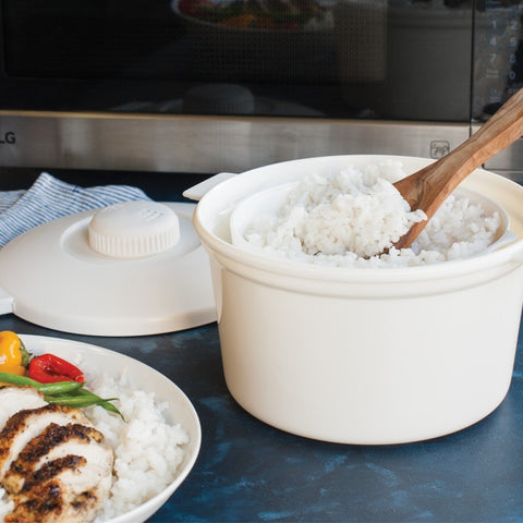 Serving Rice from Rice Cooker