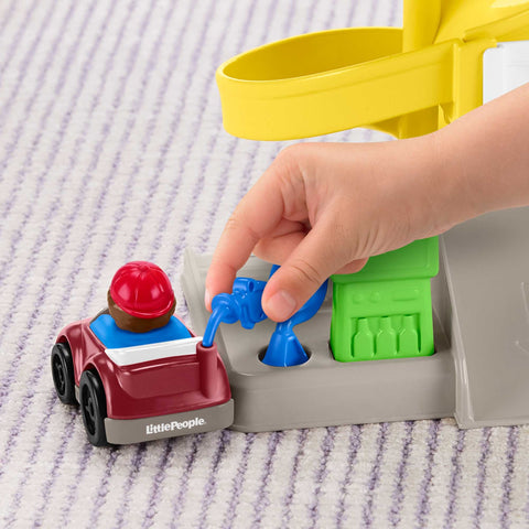 Little People's Wheelie Garage FHG50