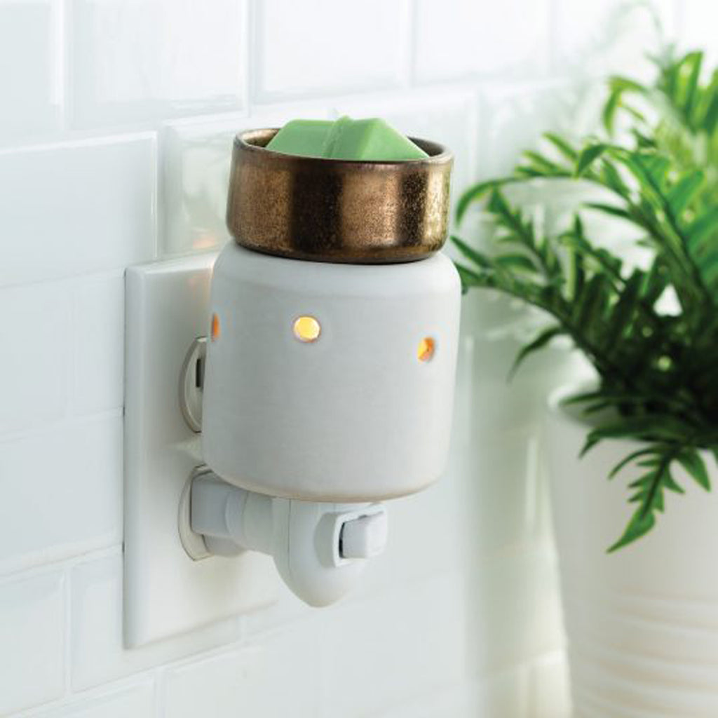 Blue Pearl Timer Outlet Wall Plug-In Wax Warmer