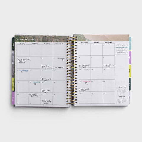 Work Towards Wonder 2024-2025 18-Month Agenda Planner U1751 calendar