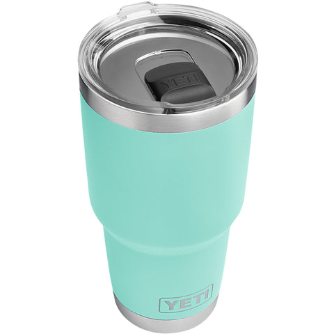 Yeti Sea Foam 30 oz travel mug.
