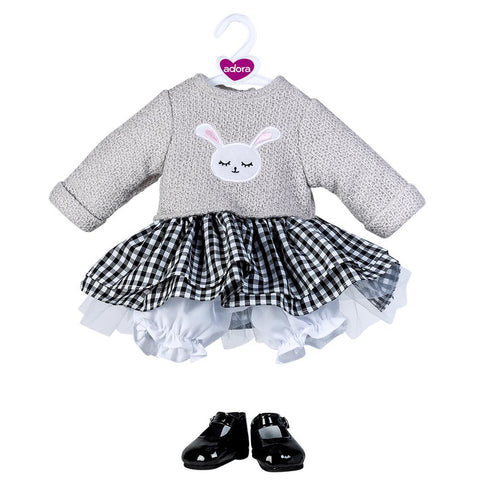 Doll outfit