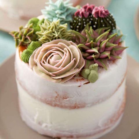 Cake with flowers