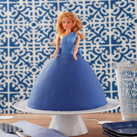 Doll cake