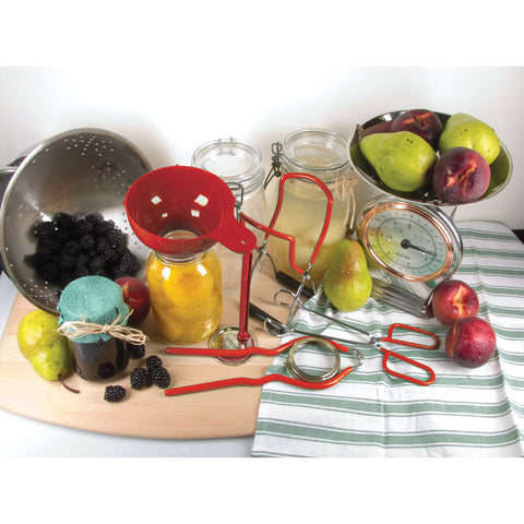 Canning set in use