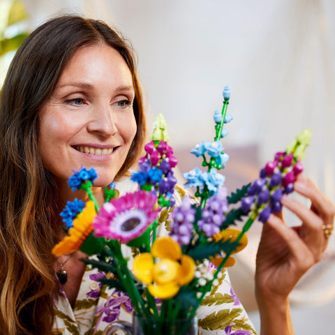 LEGO Icons Wildflower Bouquet Set 10313