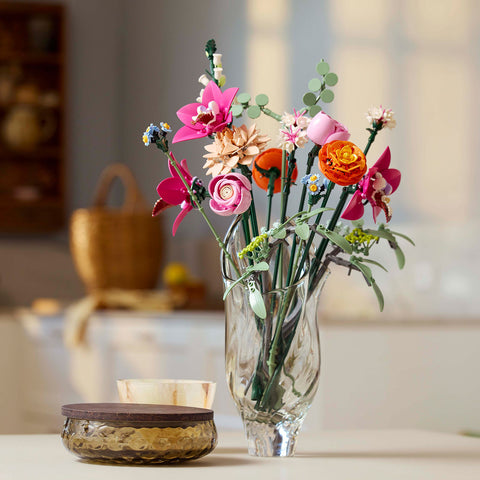 lifestyle, LEGO Botanicals Pretty Pink Flower Bouquet for Home D�cor 10342