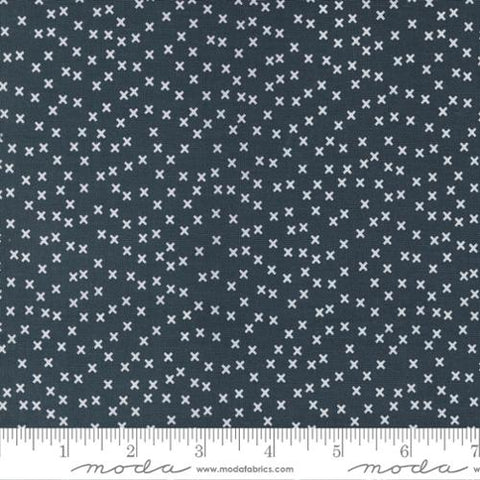 Vintage Collection X Pattern Cotton Fabric 55657 navy