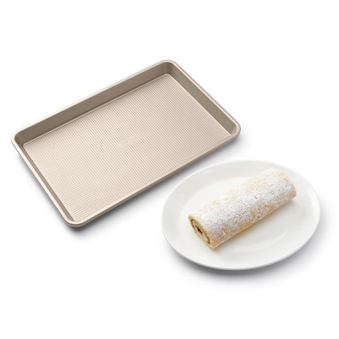 Jelly roll and baking sheet
