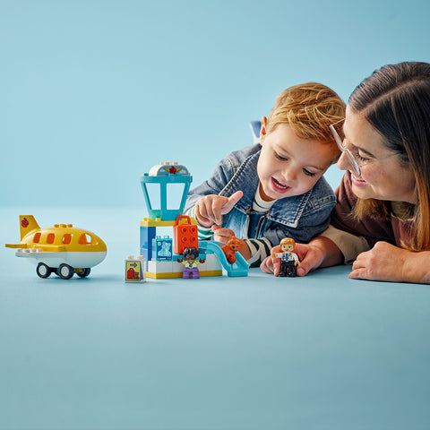 play, LEGO Duplo Town First Time at the Airport 10443