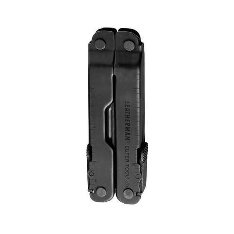 Leatherman Super Tool 300 Multi Tool folded up