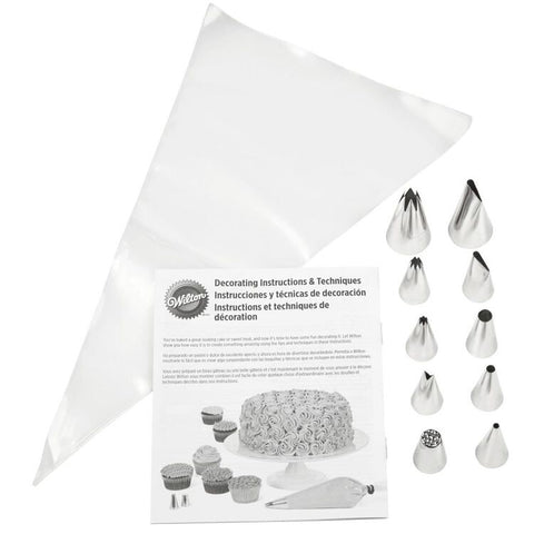 Wilton cake decorating set