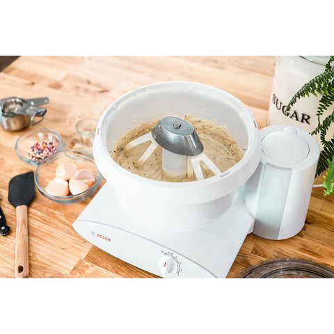 Bosch mixer mixing batter
