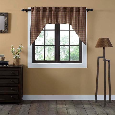 Swag curtains crosswoods plaid patterns.