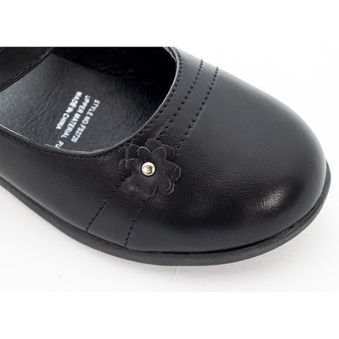 Girl Time Dress Shoe close up of flower