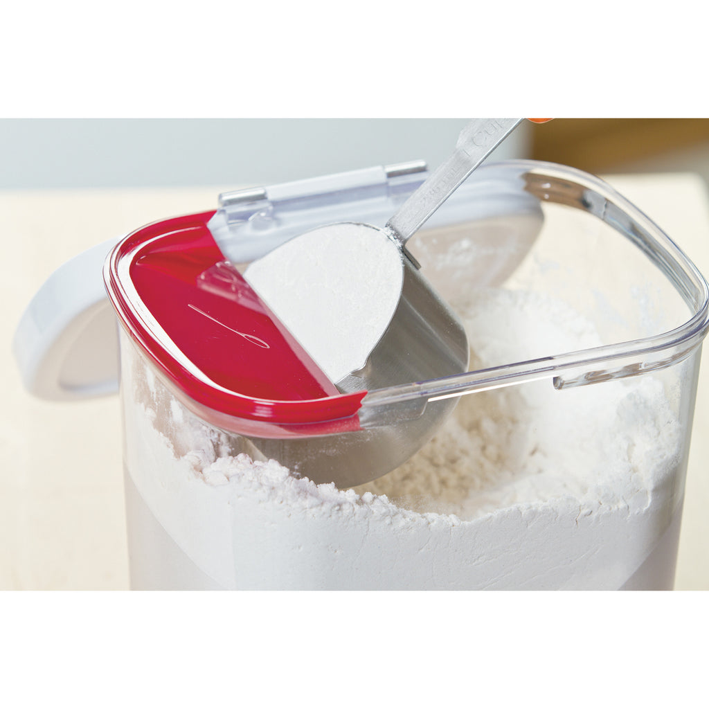 OXO - Cleaning your home can feel like a chore, but let OXO lend a hand  this spring! Spoonful of Flour shares some of her favorite cleaning tools,  including the OXO Microfiber