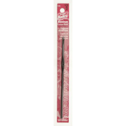 Susan Bates crochet hook f5