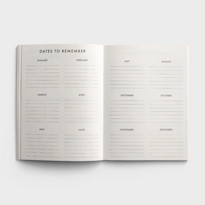 16-Month Planner Studio 71 U2143 Dates to Remember page