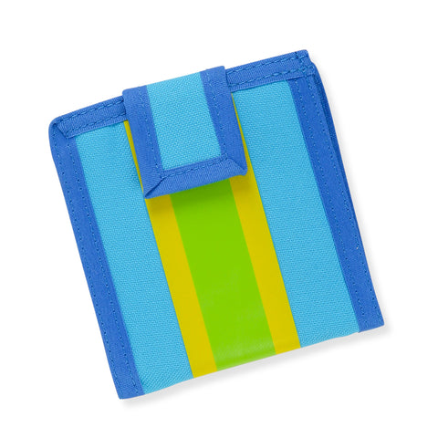 pretend to spend wallet folded shut