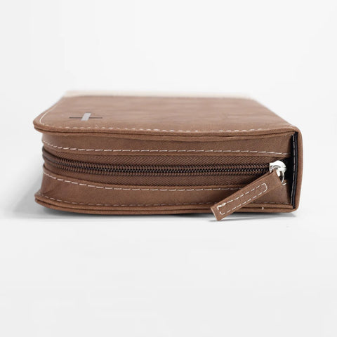 Close Up of Zipper Closure