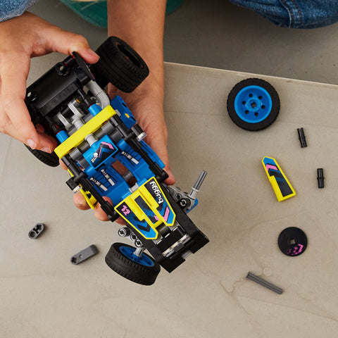 LEGO Technic Off Road Buggy being assembled