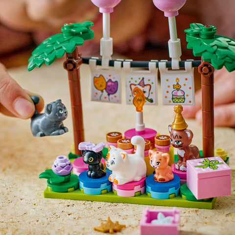 LEGO Friends Cat Birthday Party & Tree House 42666