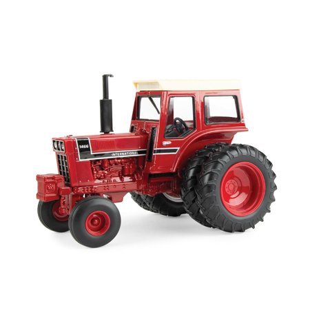 1:32 International Harvester 1466 Tractor 44272
