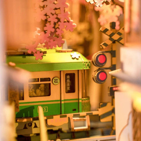 Sakura Densya DIY Book Nook Kit TGB0