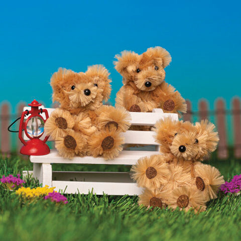 DIY Miniature Cozy Bear Cabin 9781546176176