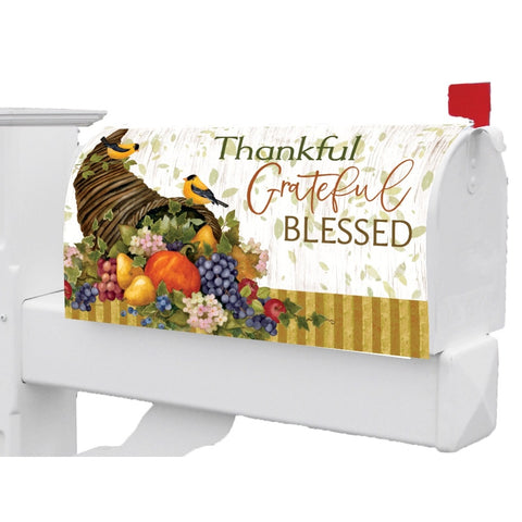 Thankful Cornucopia mailbox makeover