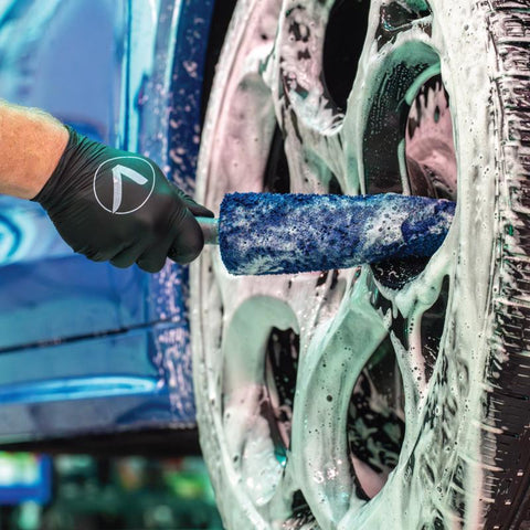 Using Viking Wheel & Rim cleaning wand