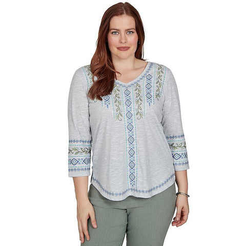 Women's Center Diamond Embroidered Top 48152
