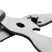 Shears Take Apart Up Close