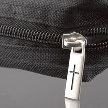 Close Up of Zipper Pull