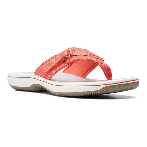 Clarks women's Breeze Sea flip flop sandal in white