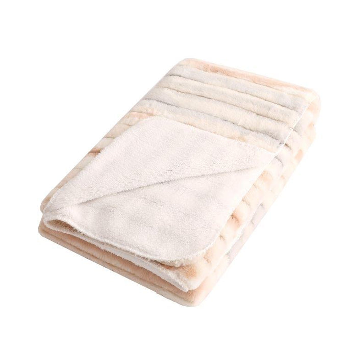 S'mores Plush Throw Blanket: white and tan