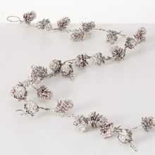 Iced Pinecone Garland GPGD