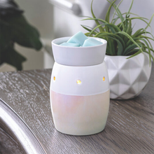 Iridescent Midsize Illumination Warmer MWIRD B