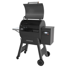 Traeger Ironwood 650 pellet grill with lid open