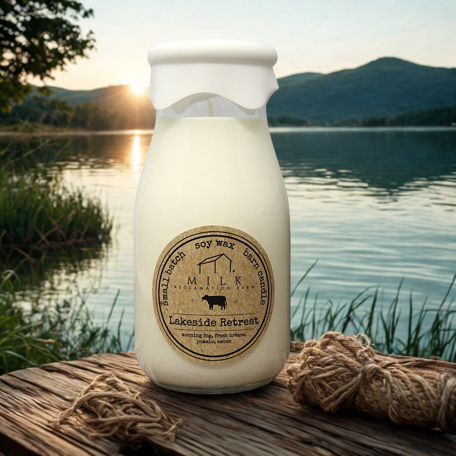 Milk Reclamation Barn Milk Bottle Candle - Thumbnail 3