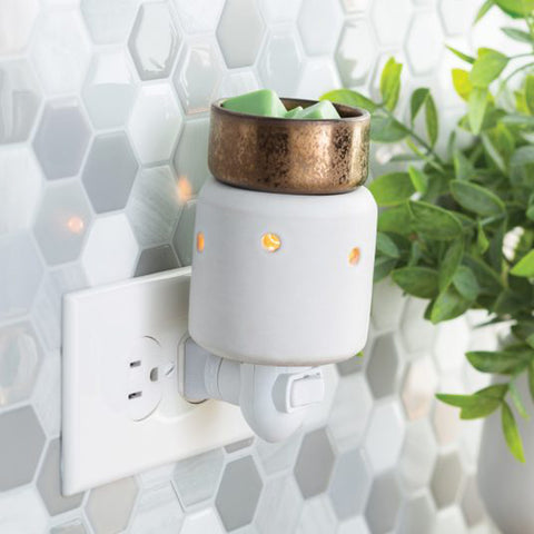 Venetian Pluggable Fragrance Warmer Horizontal Plug In