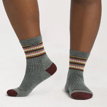 Taupe Women�s Multi Stripe Cushioned Micro Crew Socks 9502