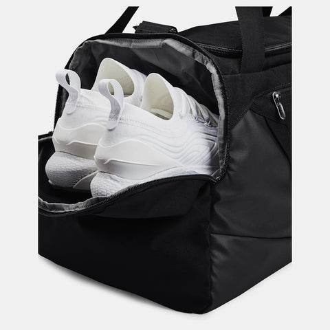 Shoes in black Under Armour medium size Undeniable 5.0 Duffle Bag